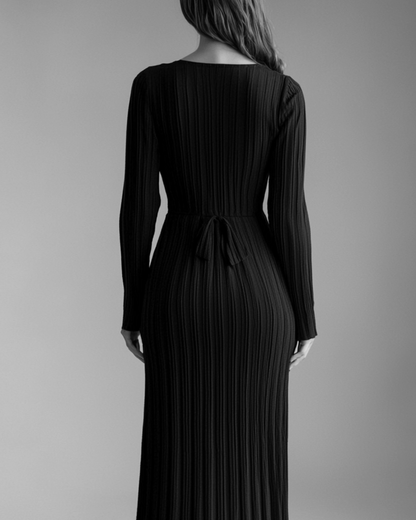 v neck sleeved knit midi dress